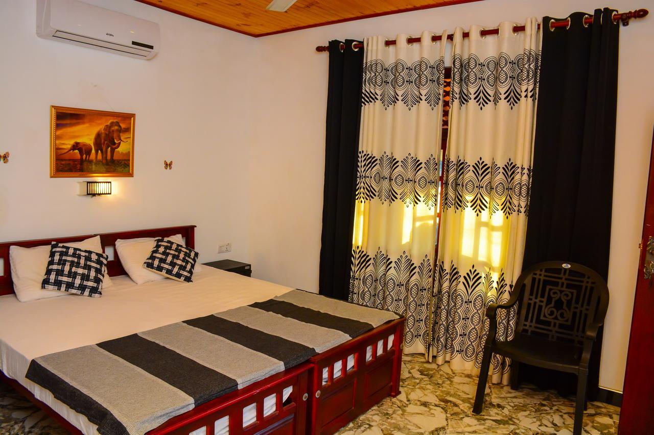 Joseph Family Villa نيجومبو المظهر الخارجي الصورة
