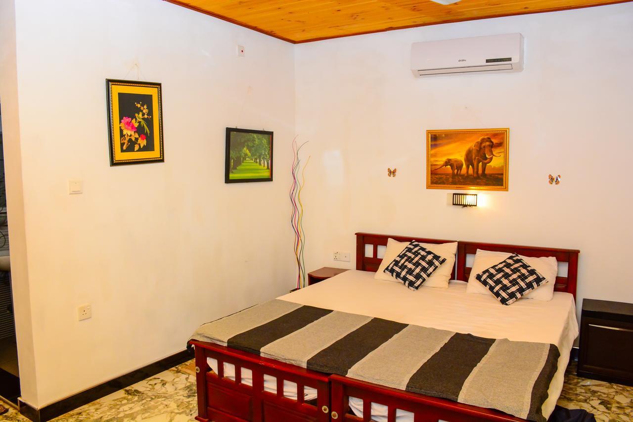 Joseph Family Villa نيجومبو المظهر الخارجي الصورة