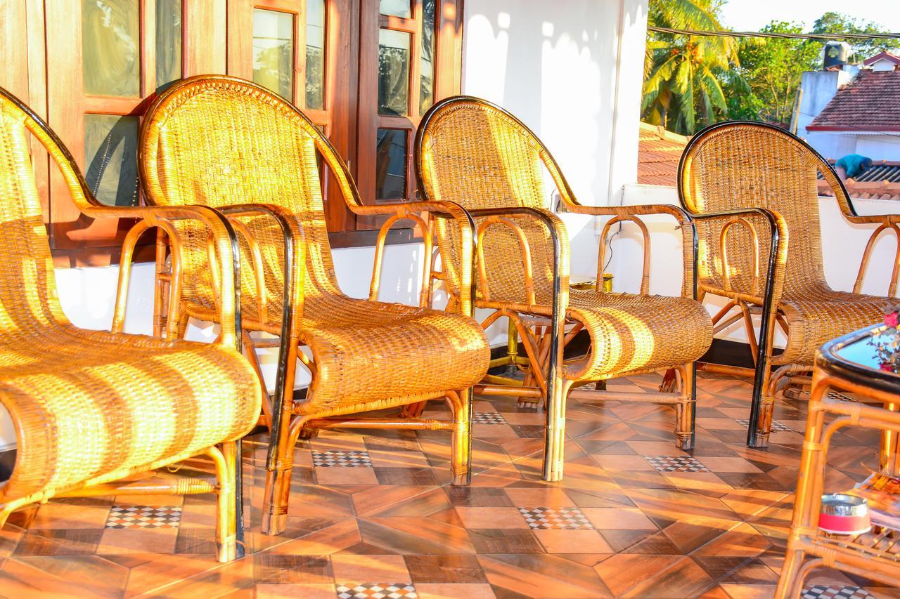 Joseph Family Villa نيجومبو المظهر الخارجي الصورة